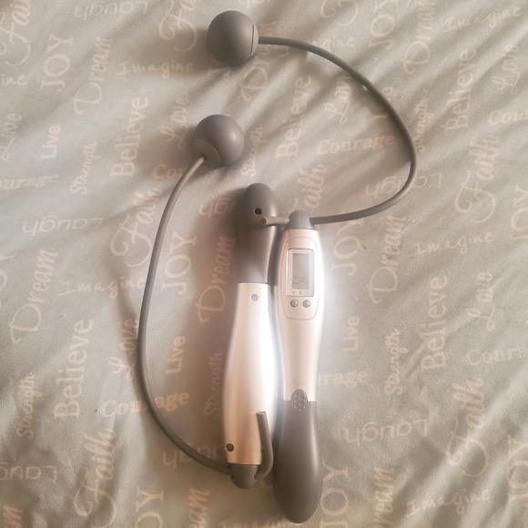 Ropeless Jump Rope - Picture 2 of 5